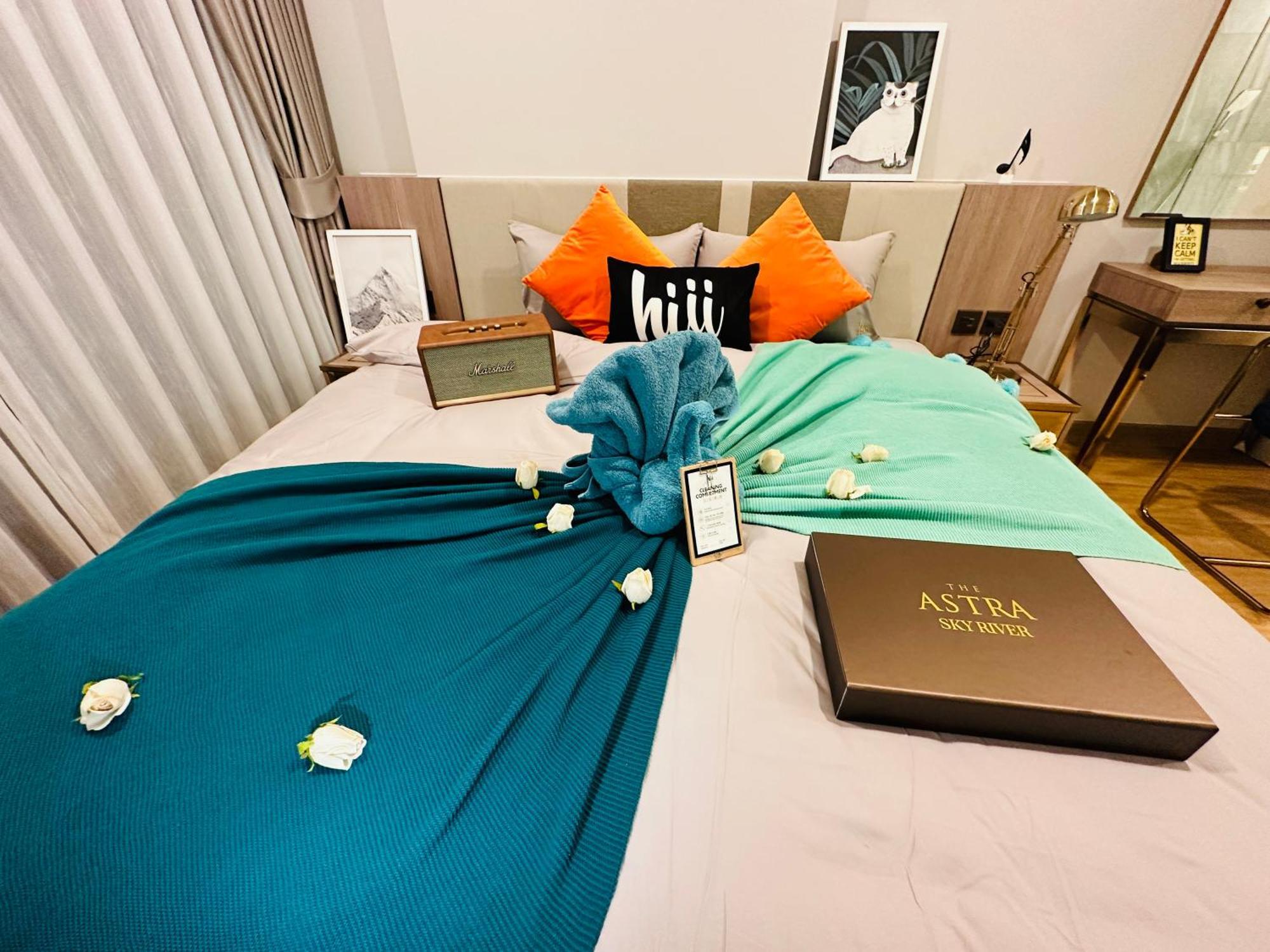 Astra Sky River Paronama Pool Luxury Changklan Csiangmaj Kültér fotó